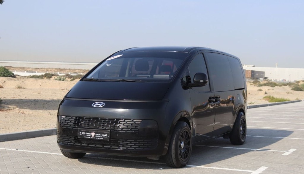 Hyundai Staria