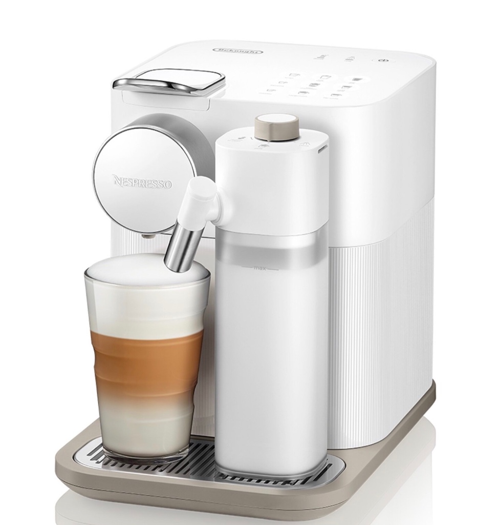 Кофемашина Nespresso DeLonghi